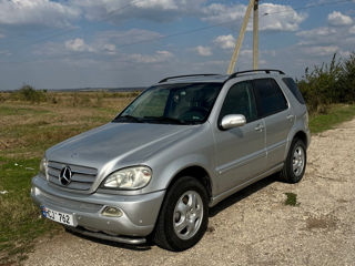 Mercedes M-Class foto 6