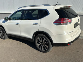 Nissan X-Trail foto 1