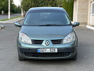 Renault Scenic foto 2