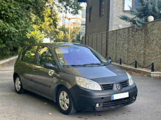 Renault Scenic foto 1