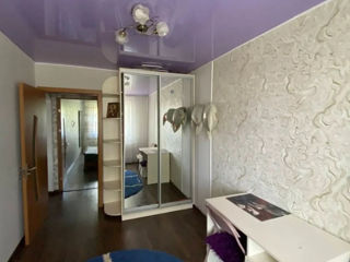 3-комн. кв., 59 м², 5/5 эт.