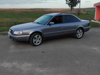 Audi A6 foto 2