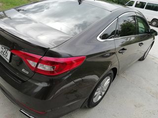 Hyundai Sonata foto 5