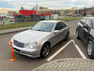 Mercedes C-Class