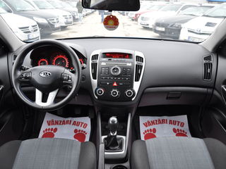 KIA Ceed foto 7