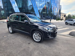 Volkswagen Tiguan foto 1