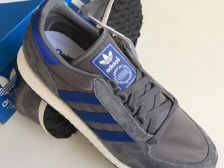 Новые кроссовки "Adidas". Размер 45,1/3(44). foto 3