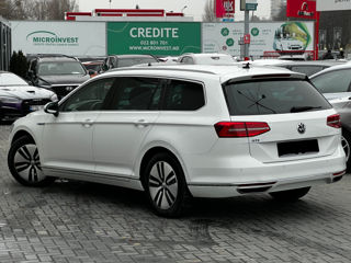 Volkswagen Passat foto 5