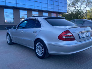 Mercedes E-Class foto 10