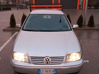 Volkswagen Bora foto 1