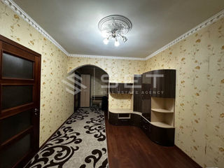 Se vinde apartament la sol, situat pe str. Bariera Sculeni. foto 1