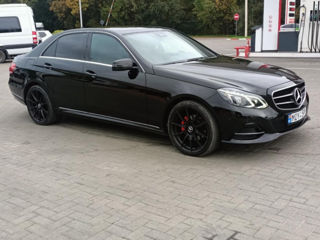 Mercedes E-Class foto 5