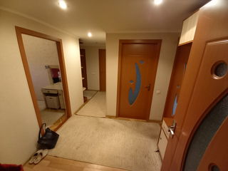 Ialoveni, apartament cu 3 odai separate. Incalzire autonoma! foto 1