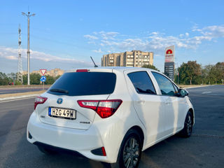 Toyota Yaris foto 3