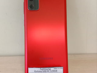 Samsung Galaxy S20 FE 128 GB - 5 690 lei credit