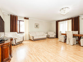 Apartament cu 3 camere, 150 m², Botanica, Chișinău foto 6