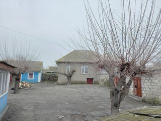 Se vinde casa in satul Domulgeni foto 2