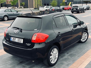 Toyota Auris foto 3