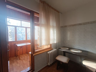 Apartament cu 2 camere, 53 m², Botanica, Chișinău foto 9