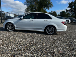 Mercedes C-Class foto 5