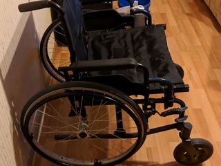 Инвалидная коляска. Новая! foto 1