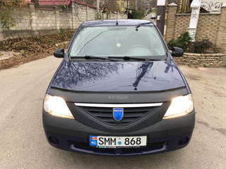 Dacia Logan foto 2