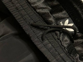 Pantaloni Adidas x Balenciaga foto 6