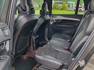 Volvo XC90 foto 10
