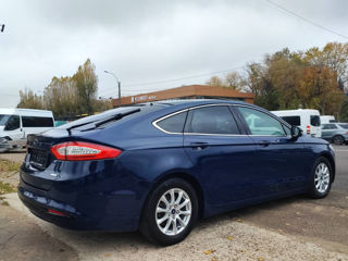 Ford Mondeo foto 3