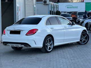 Mercedes C-Class foto 5