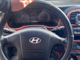 Hyundai Sonata foto 8