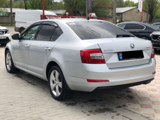 Skoda Octavia foto 5