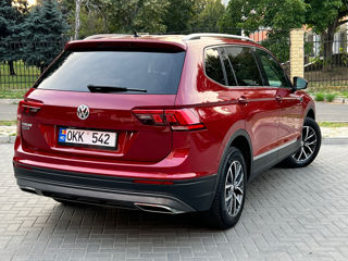 Volkswagen Tiguan foto 8