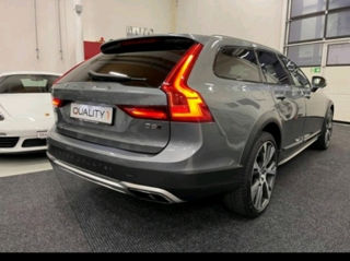 Volvo V90 Cross Country foto 3