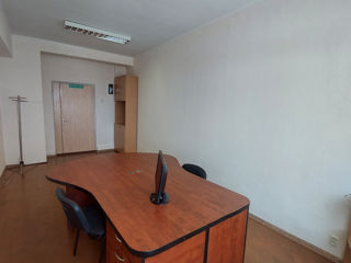 Oficiu mobilat de 20,7 m2 pentru 2-3 persoane pe str. Tighina 65 foto 2
