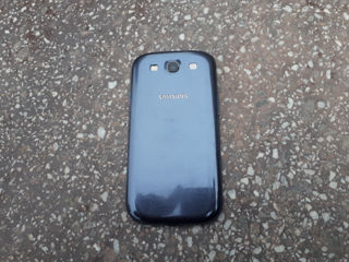 Samsung Galaxy S3 GT-I9300 foto 2