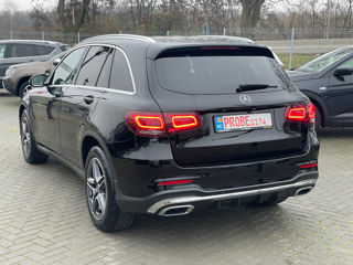 Mercedes GLC foto 4