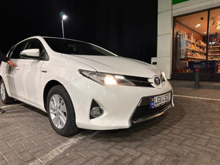 Toyota Auris foto 2