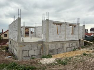 Se vinde casa duplex in varianta alba foto 0