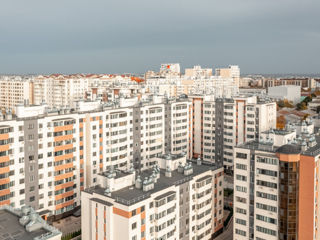 Apartament cu 1 cameră, 48 m², Buiucani, Chișinău foto 2