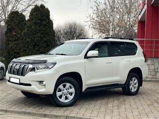 Toyota Land Cruiser Prado foto 2