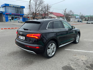 Audi Q5 foto 1