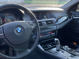 BMW 5 Series foto 3