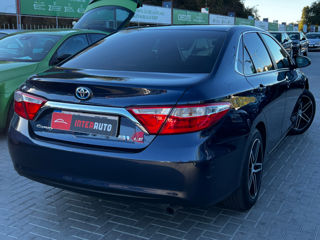 Toyota Camry foto 3