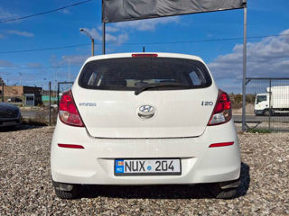 Hyundai i20 foto 5