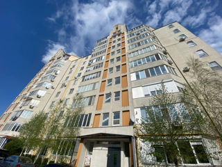 Apartament cu 2 camere, 82 m², Râșcani, Chișinău foto 1