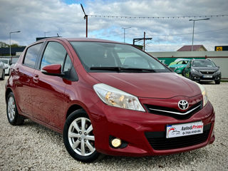 Toyota Yaris foto 2