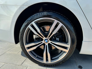 BMW 7 Series foto 8