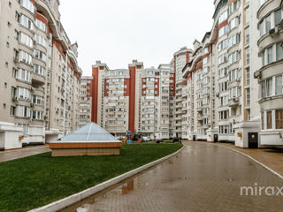 Apartament cu 2 camere, 110 m², Centru, Chișinău foto 16