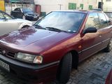 Nissan Primera foto 1